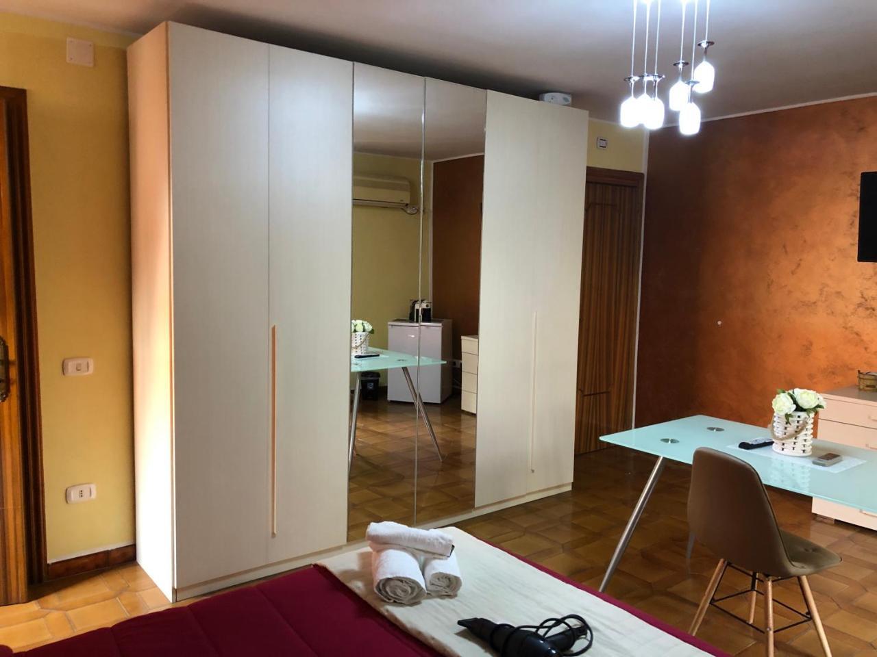 Valentia Rooms Вібо-Валентія Екстер'єр фото